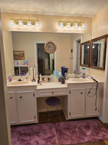 3 Bunker Hill Ct., Longview, TX 75601