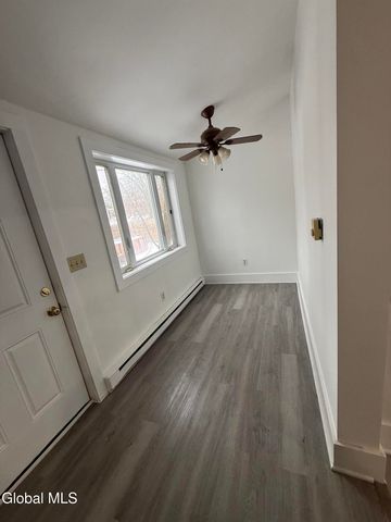 477 9th Avenue, Troy, NY 12182