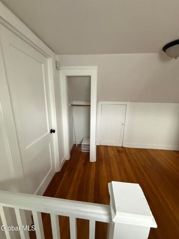 477 9th Avenue, Troy, NY 12182