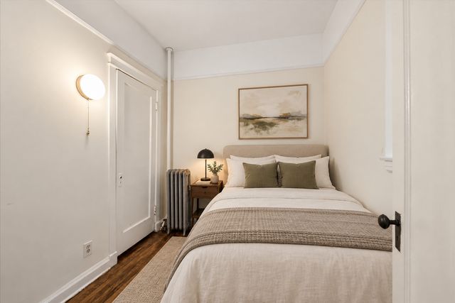 5715 S Blackstone Avenue 2S, Chicago, IL 60637