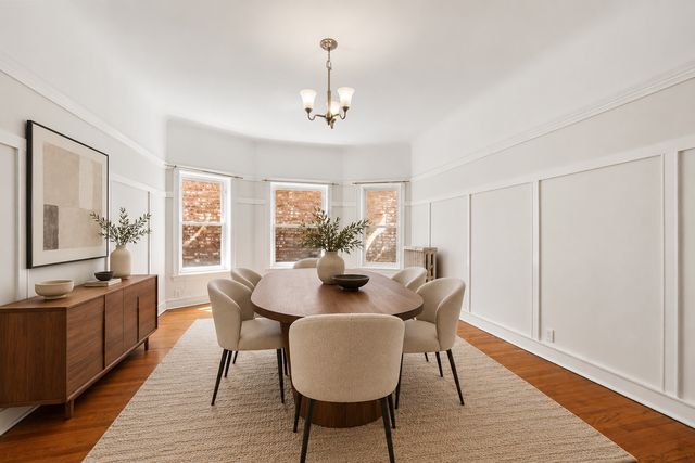 5715 S Blackstone Avenue 2S, Chicago, IL 60637