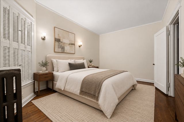 5715 S Blackstone Avenue 2S, Chicago, IL 60637