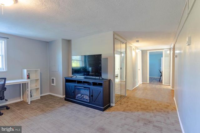 335 GERALD ST, State College, PA 16801