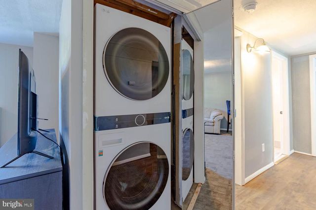 335 GERALD ST, State College, PA 16801