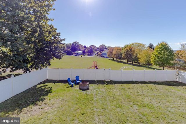 335 GERALD ST, State College, PA 16801