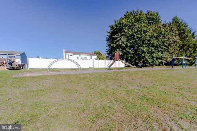 335 GERALD ST, State College, PA 16801