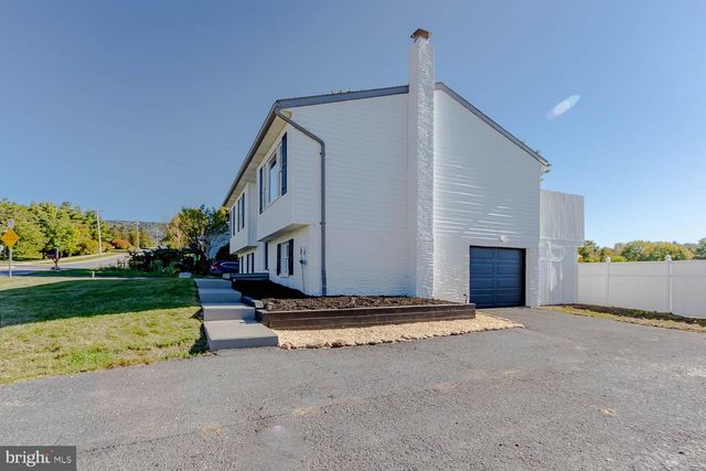 335 GERALD ST, State College, PA 16801