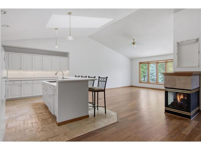 704 Spruce Drive, Hudson, WI 54016