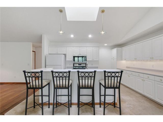 704 Spruce Drive, Hudson, WI 54016