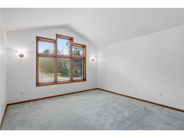 704 Spruce Drive, Hudson, WI 54016
