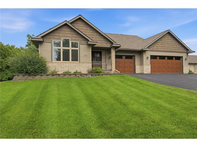 704 Spruce Drive, Hudson, WI 54016