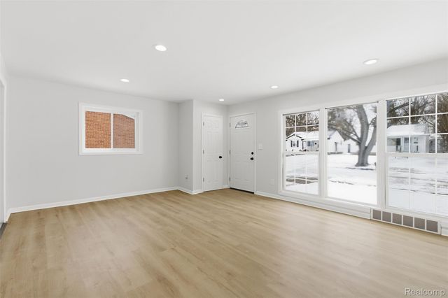 16557 Lenore, Detroit, MI 48219