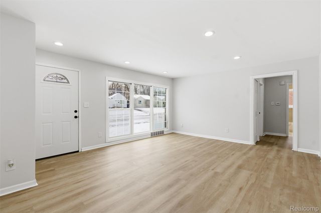 16557 Lenore, Detroit, MI 48219