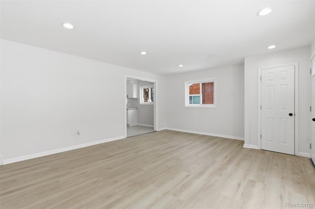 16557 Lenore, Detroit, MI 48219