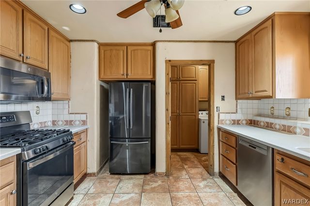 5900 S Desert Lakes Drive, Fort Mohave, AZ 86426