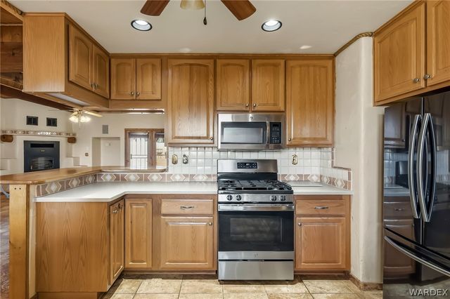 5900 S Desert Lakes Drive, Fort Mohave, AZ 86426