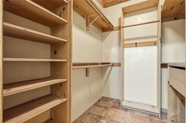 5900 S Desert Lakes Drive, Fort Mohave, AZ 86426