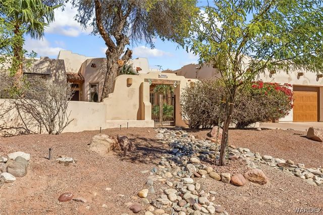 5900 S Desert Lakes Drive, Fort Mohave, AZ 86426