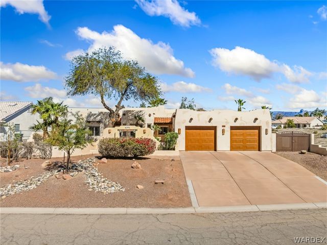 5900 S Desert Lakes Drive, Fort Mohave, AZ 86426