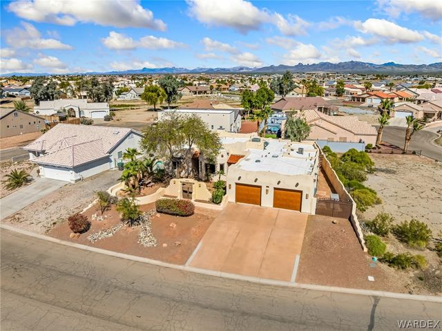 5900 S Desert Lakes Drive, Fort Mohave, AZ 86426