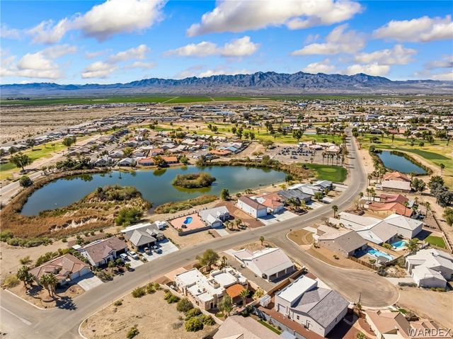 5900 S Desert Lakes Drive, Fort Mohave, AZ 86426