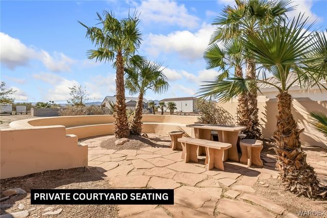 5900 S Desert Lakes Drive, Fort Mohave, AZ 86426