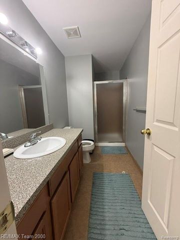 28312 Adler Park Drive S, Chesterfield Township, MI 48051
