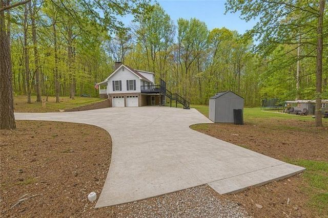 5275 Sugar Ridge Drive NE, Buford, GA 30518
