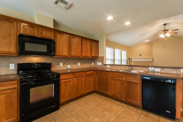 10227 Canyon Rose Lane, Houston, TX 77070