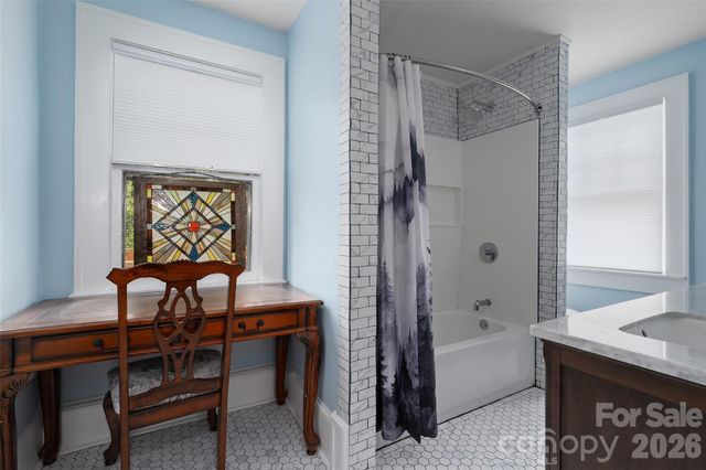 23 Lanvale Avenue, Asheville, NC 28806