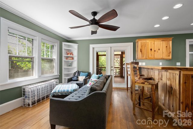 23 Lanvale Avenue, Asheville, NC 28806