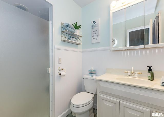 2705 36TH Street, Rock Island, IL 61201