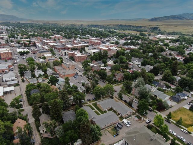 105 N Yellowstone 3, Livingston, MT 59047