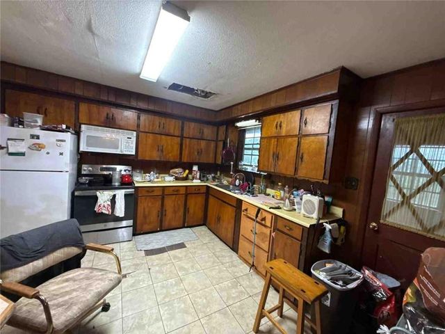 14356 Poe Road E, Chunchula, AL 36521