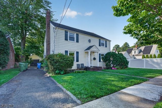 112 Rosewood Ter, Linden City, NJ 07036