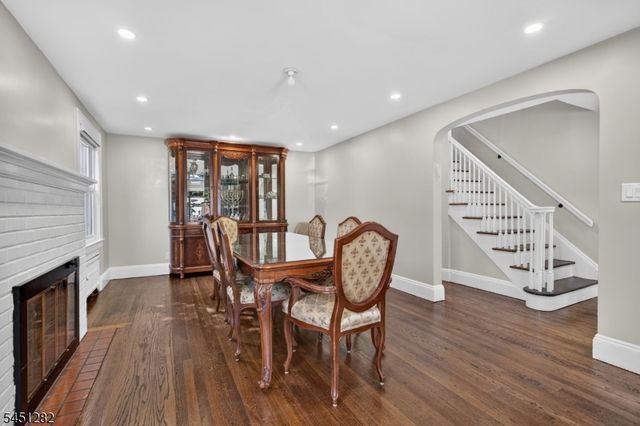 112 Rosewood Ter, Linden City, NJ 07036