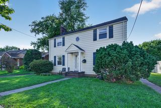112 Rosewood Ter, Linden City, NJ 07036