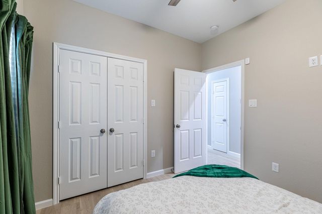 4661 Clover Street B, Houston, TX 77051