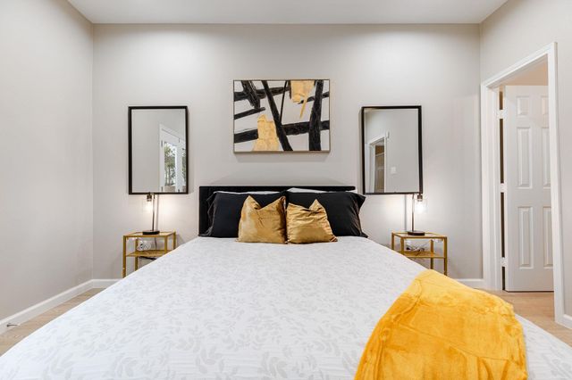 4661 Clover Street B, Houston, TX 77051