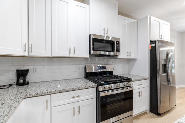 4661 Clover Street B, Houston, TX 77051