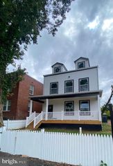 3205 DUBOIS PL SE, Washington, DC 20019