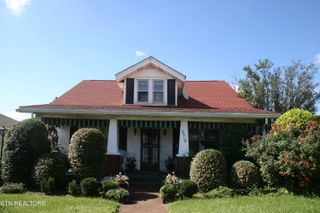 2515 N Central St, Knoxville, TN 37917
