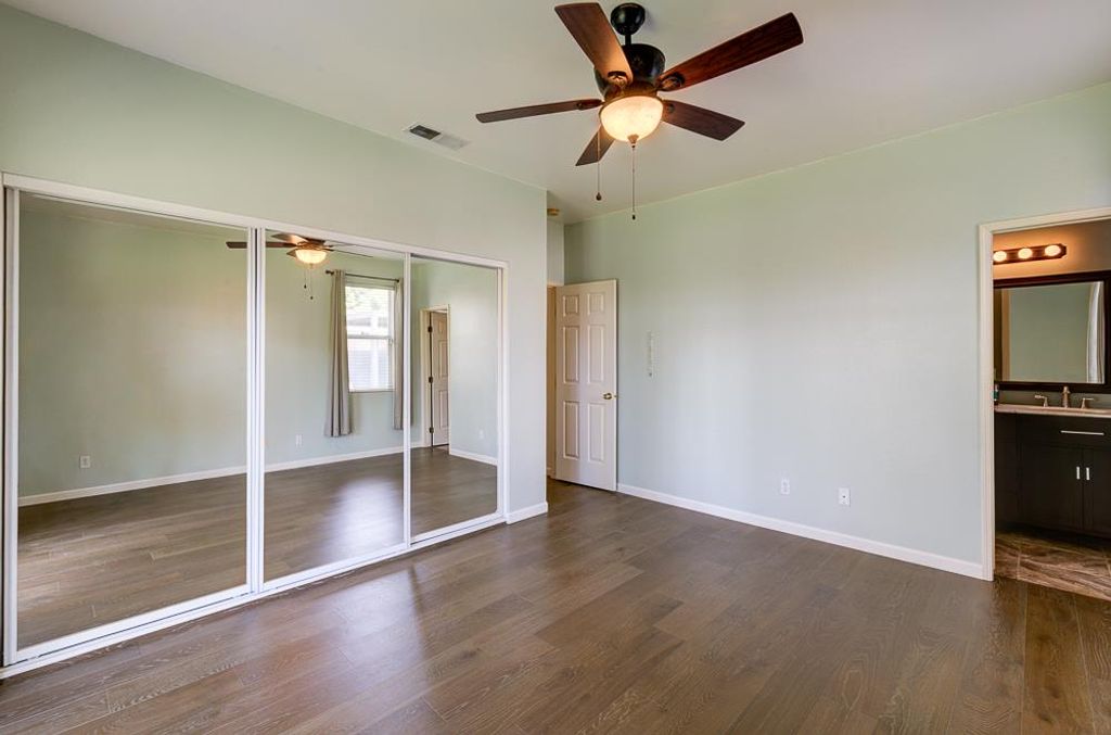 Image 20 of property listing at 5683 E Grove Avenue, Fresno, CA 93727
