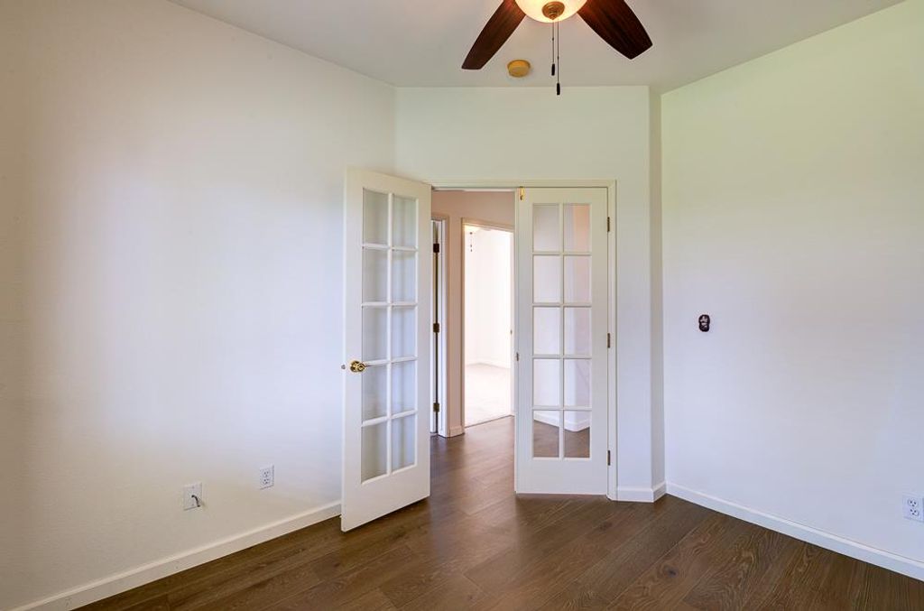 Image 23 of property listing at 5683 E Grove Avenue, Fresno, CA 93727
