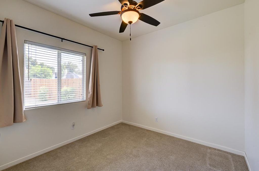 Image 24 of property listing at 5683 E Grove Avenue, Fresno, CA 93727