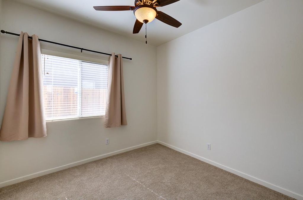 Image 27 of property listing at 5683 E Grove Avenue, Fresno, CA 93727