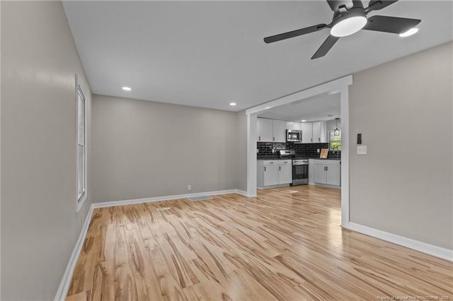 2963 Dobbin Holmes Road, Eastover, NC 28312