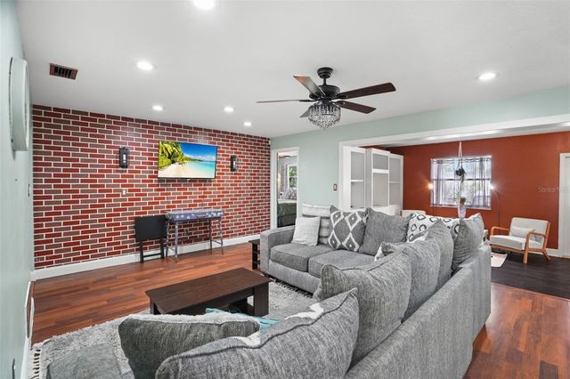 1564 SANTA MONICA DRIVE, Dunedin, FL 34698