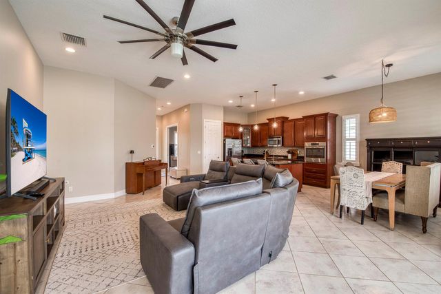 10295 SW Waterway Lane, Port St Lucie, FL 34987