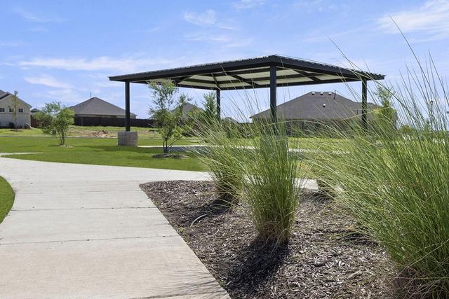 2208 Walden Pond Boulevard, Forney, TX 75126